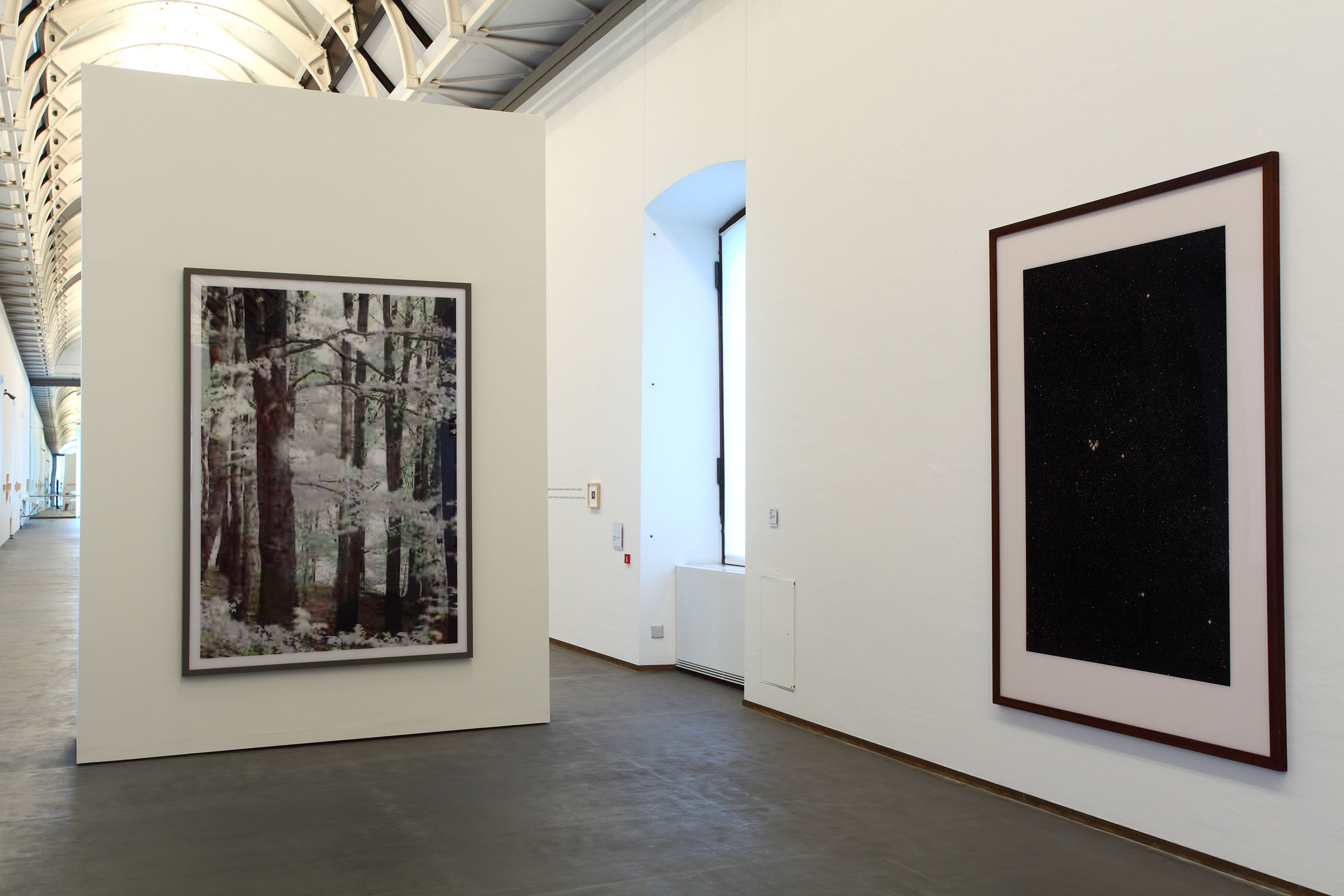Thomas Ruff, jpeg tr01, 2007, 02h 36m/-40u00b0, 1990
